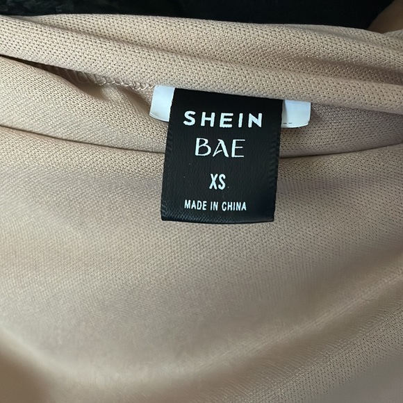 Square Neck Bodycon Dress - Picture 3 of 4